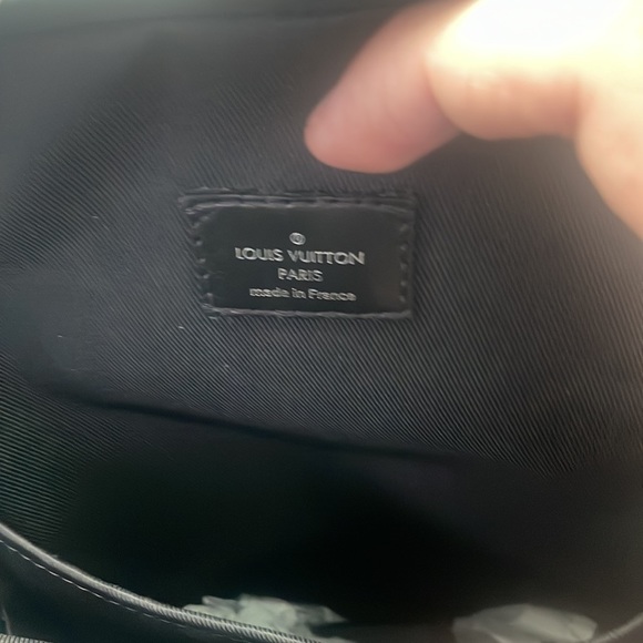 Lightly used Louie Vuitton authentic - Picture 3 of 3